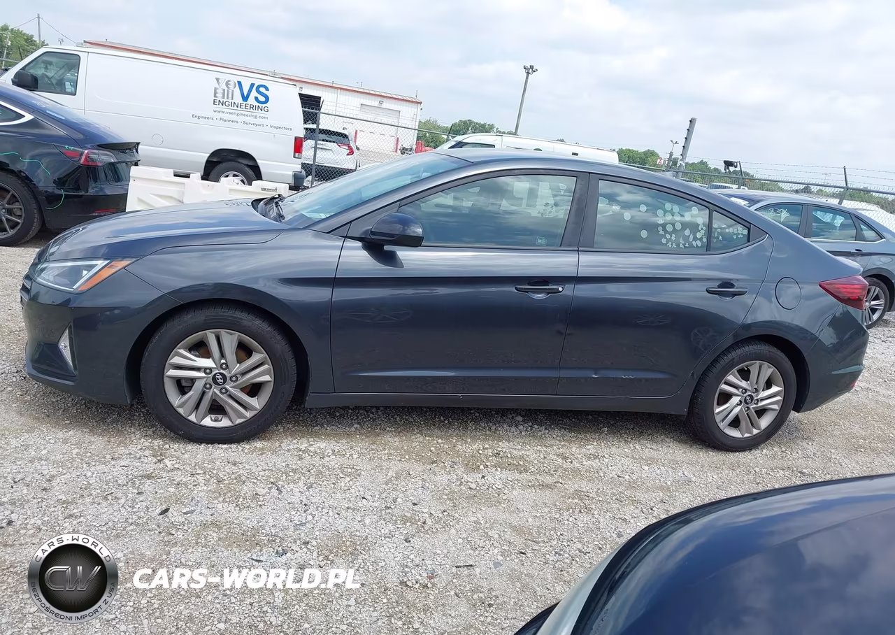 2020 Hyundai Elantra Sel VIN:5NPD84LF8LH564701 - 14