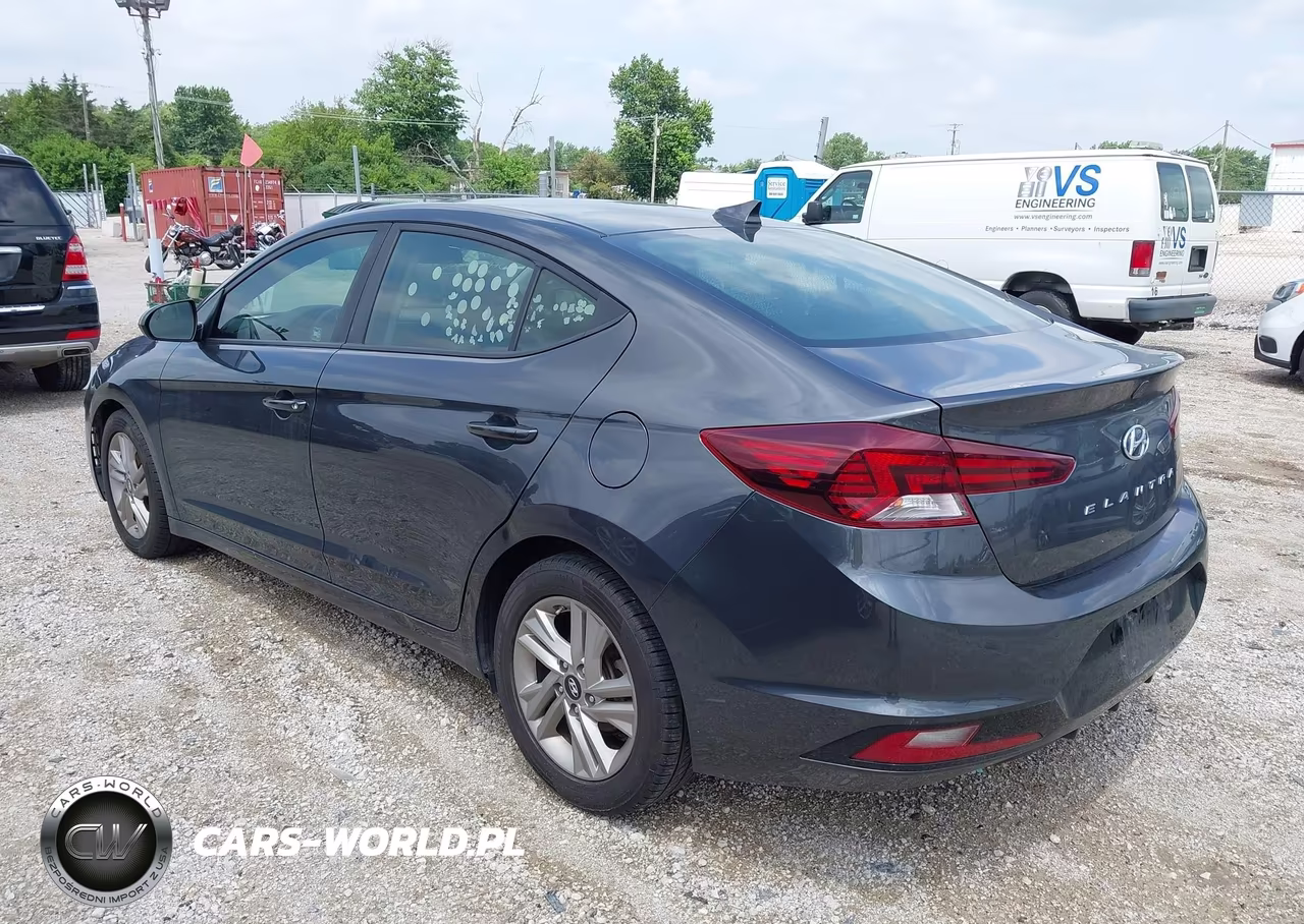 2020 Hyundai Elantra Sel VIN:5NPD84LF8LH564701 - 3