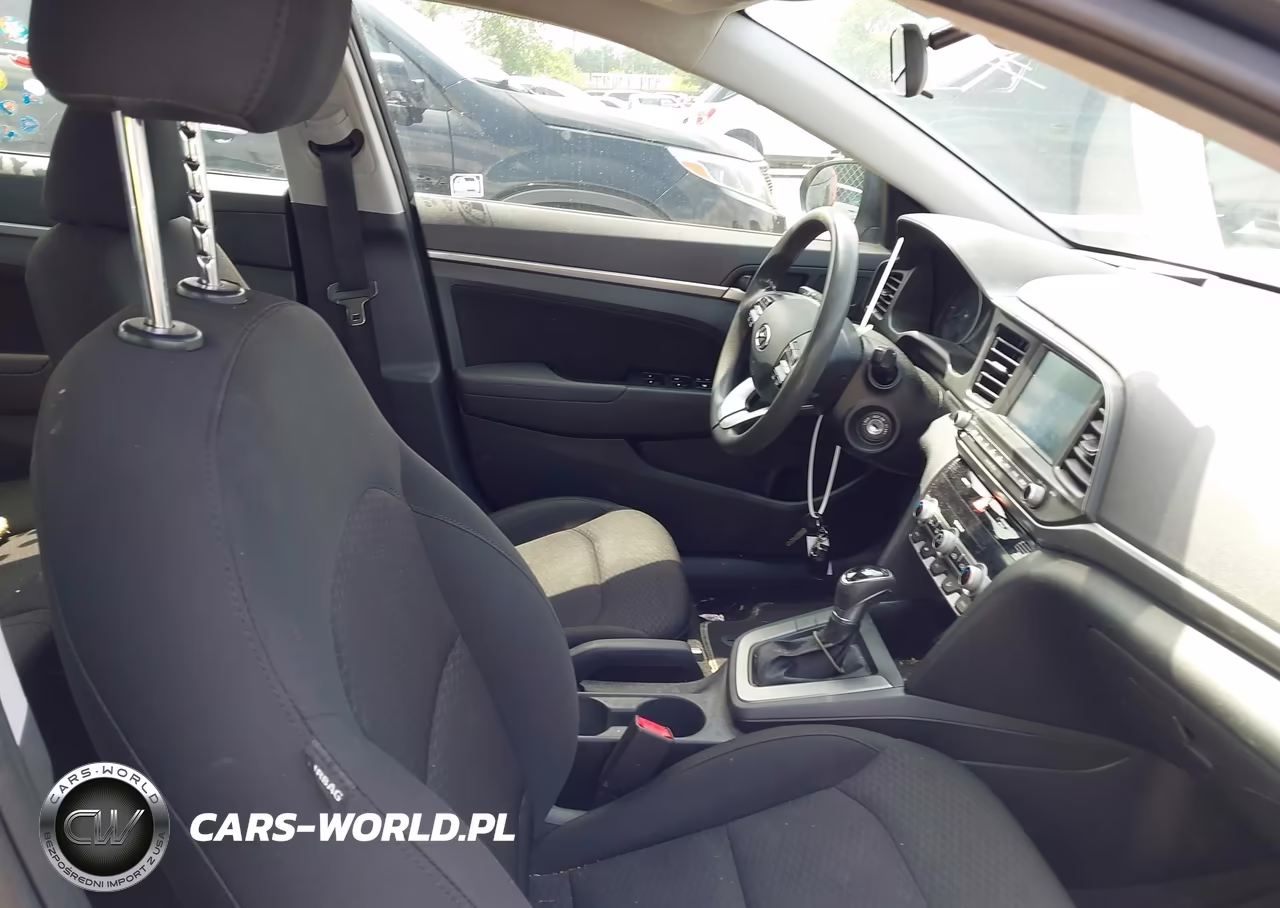 2020 Hyundai Elantra Sel VIN:5NPD84LF8LH564701 - 5