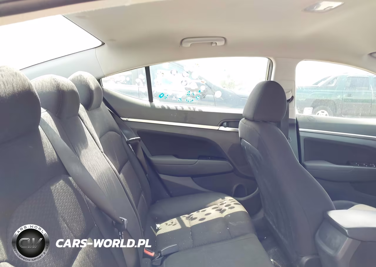 2020 Hyundai Elantra Sel VIN:5NPD84LF8LH564701 - 8