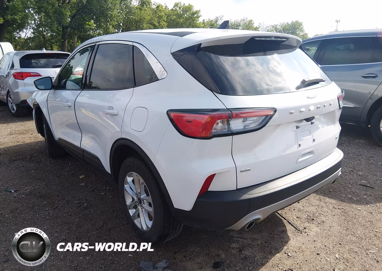2020 Ford Escape Se VIN:1FMCU9G63LUB47664 - 3