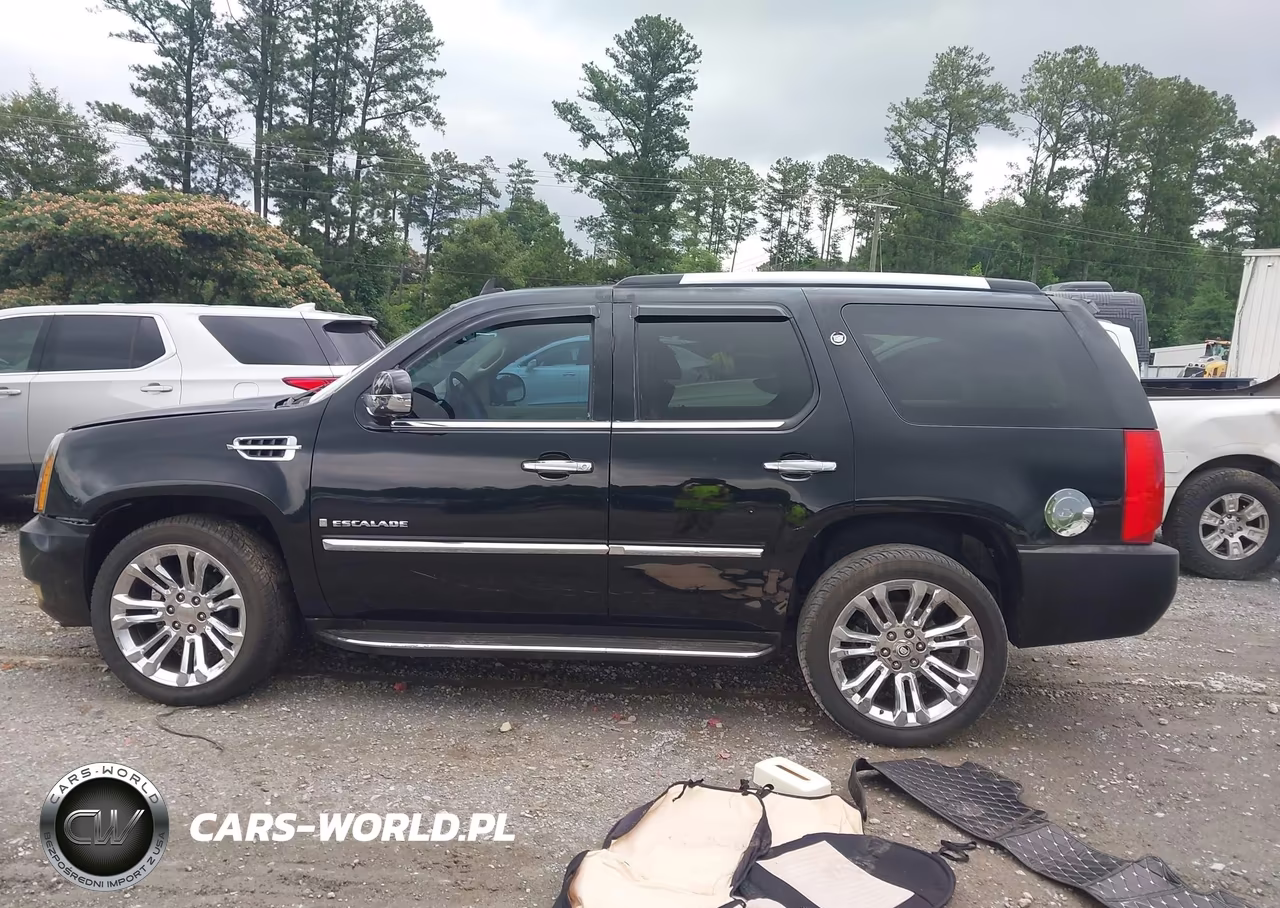 2007 Cadillac Escalade Standard VIN:1GYEC63877R374249 - 13