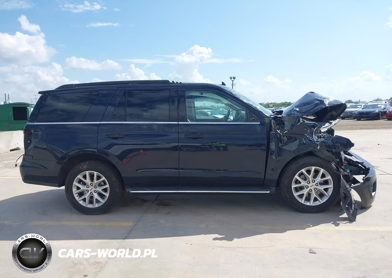 2021 Ford Expedition Xlt VIN:1FMJU1HT4MEA04215 - 14
