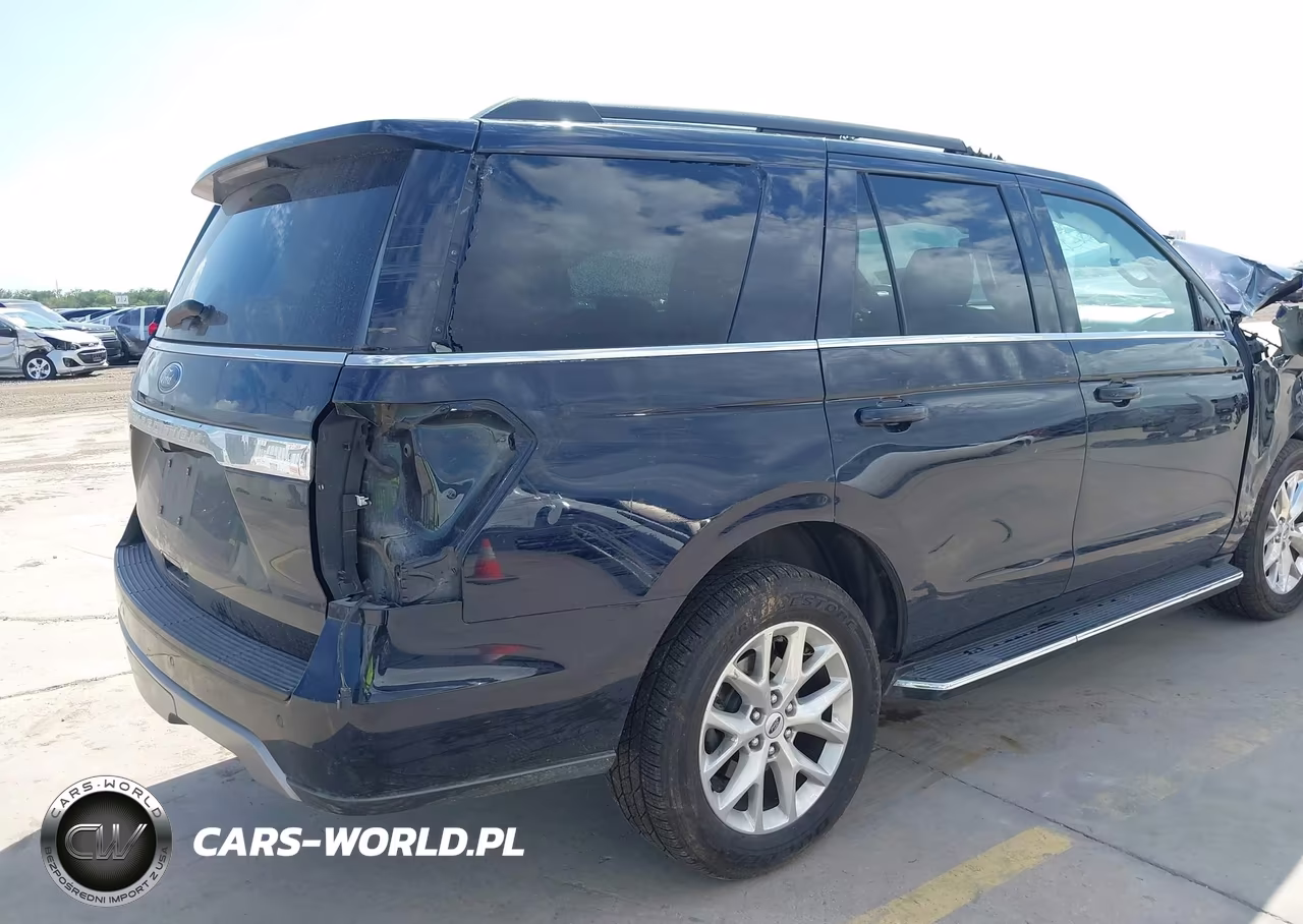 2021 Ford Expedition Xlt VIN:1FMJU1HT4MEA04215 - 18