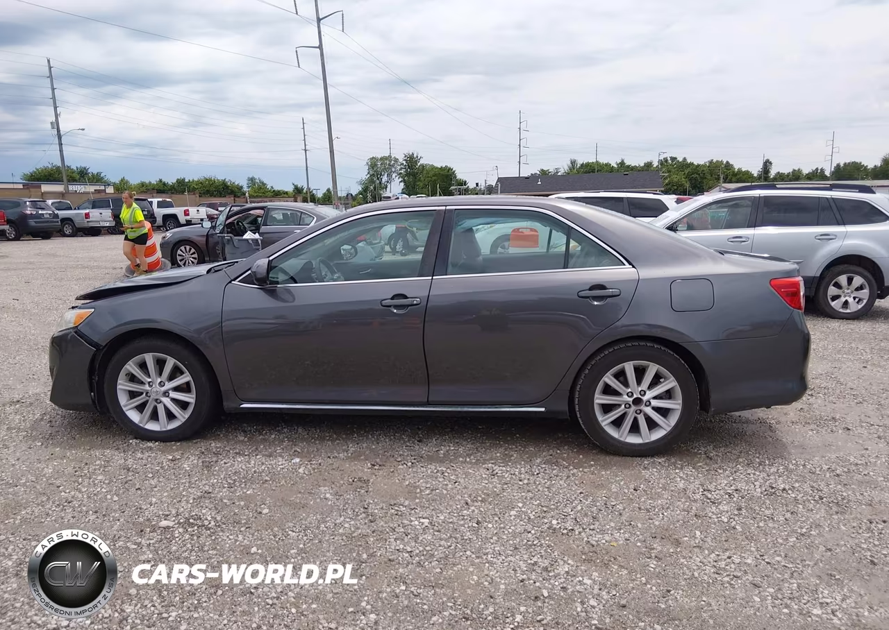 2014 Toyota Camry Xle V6 VIN:4T1BK1FK5EU548234 - 15