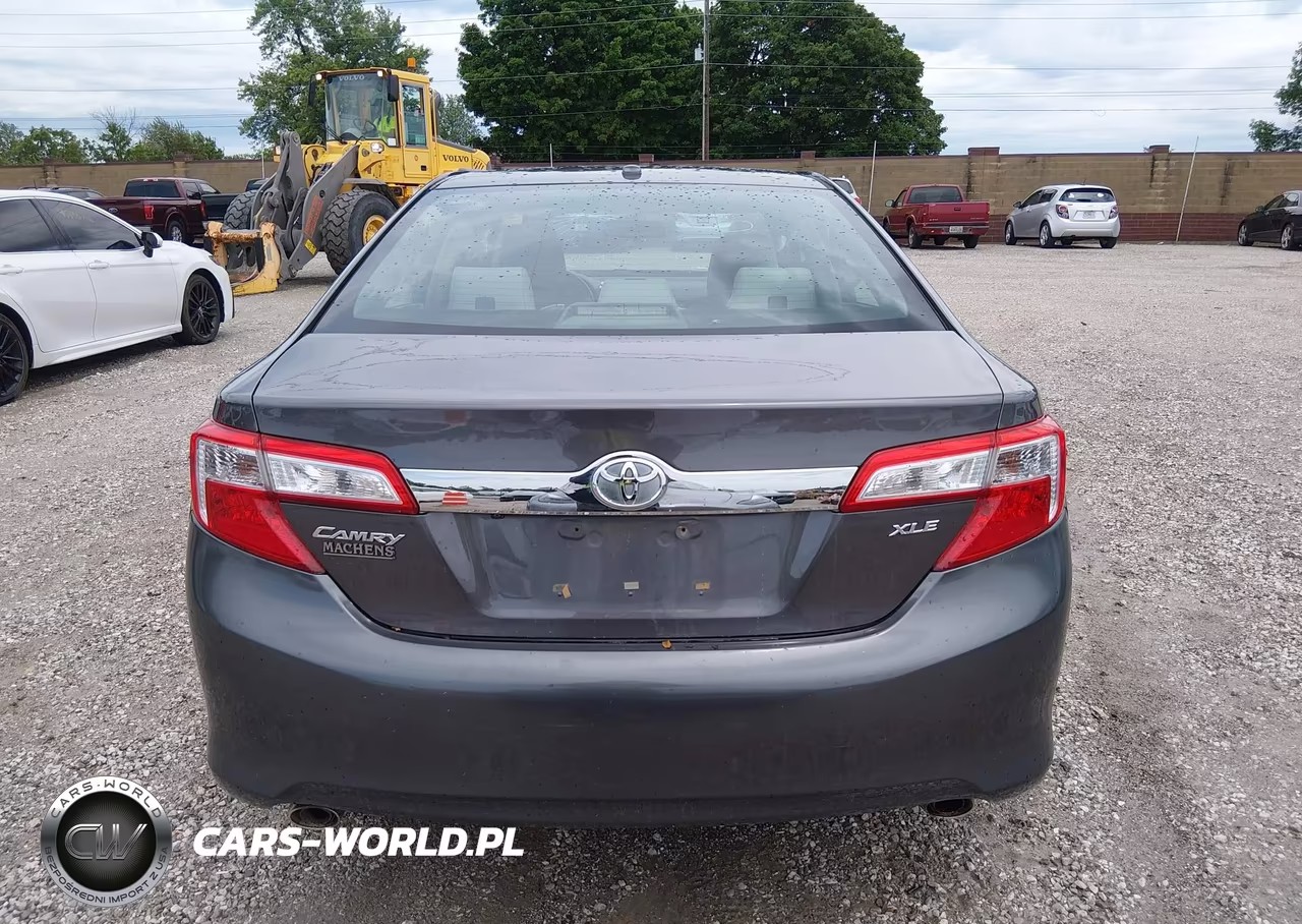 2014 Toyota Camry Xle V6 VIN:4T1BK1FK5EU548234 - 17