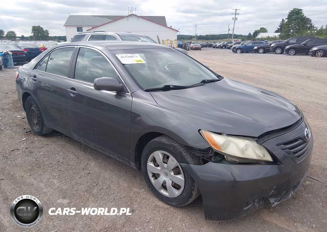2007 Toyota Camry Le – zdjęcie 1 z 16