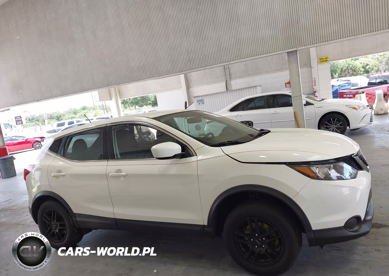 2019 Nissan Rogue Sport S VIN:JN1BJ1CR8KW335449 - 14