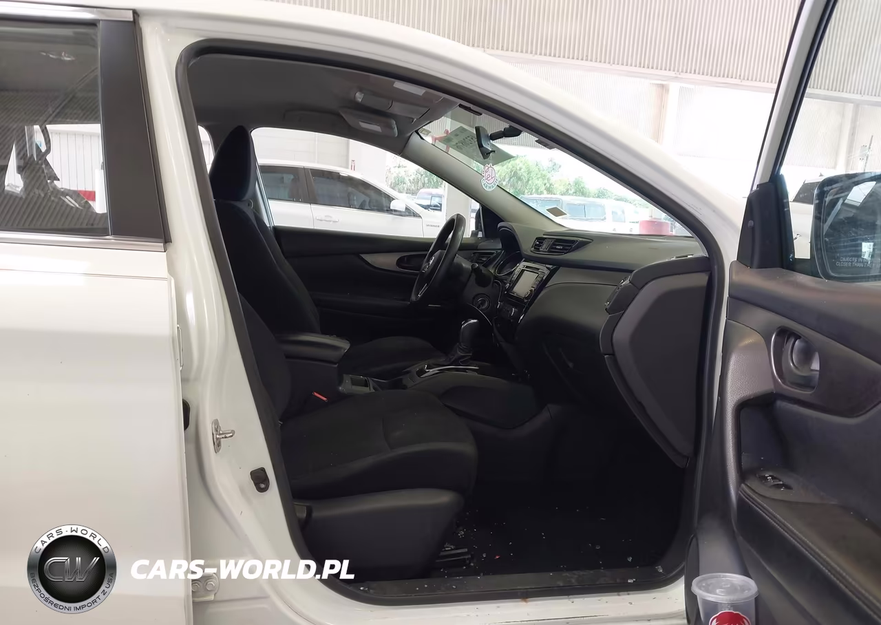 2019 Nissan Rogue Sport S VIN:JN1BJ1CR8KW335449 - 5