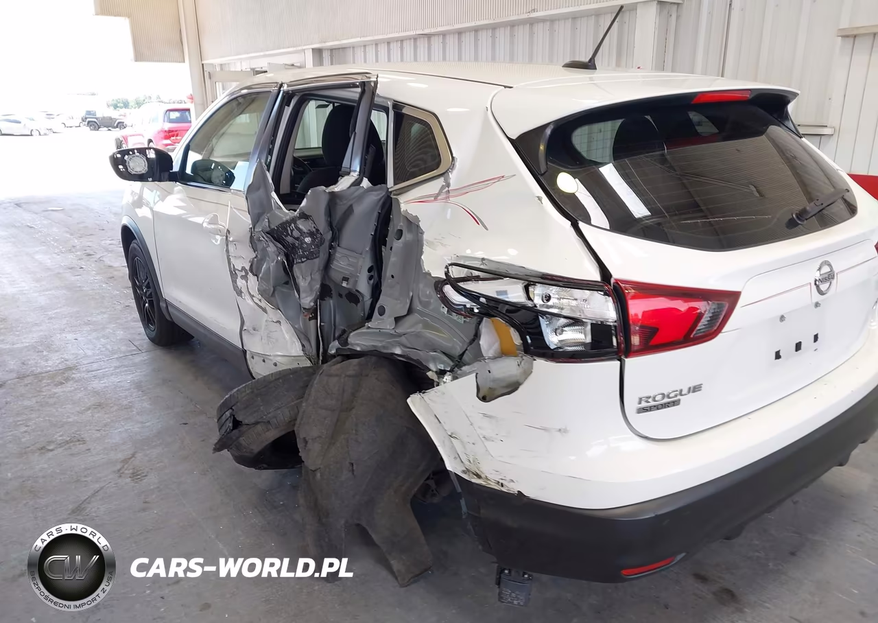 2019 Nissan Rogue Sport S VIN:JN1BJ1CR8KW335449 - 6