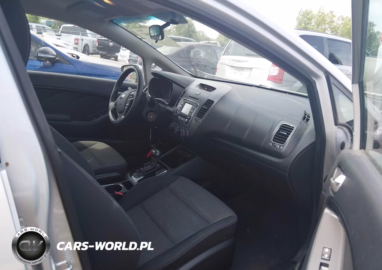 2017 Kia Forte Lx VIN:3KPFL4A77HE009785 - 5