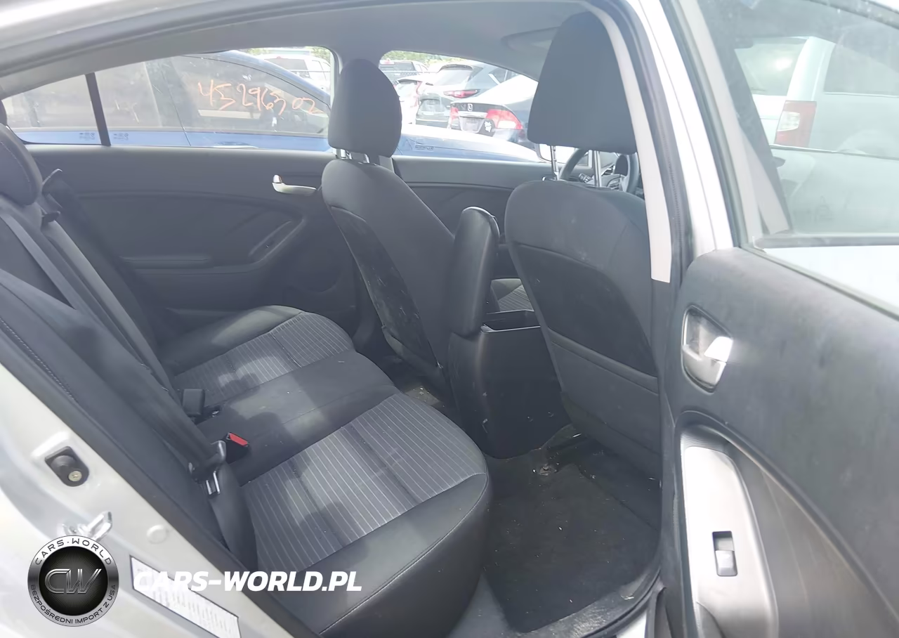 2017 Kia Forte Lx VIN:3KPFL4A77HE009785 - 8