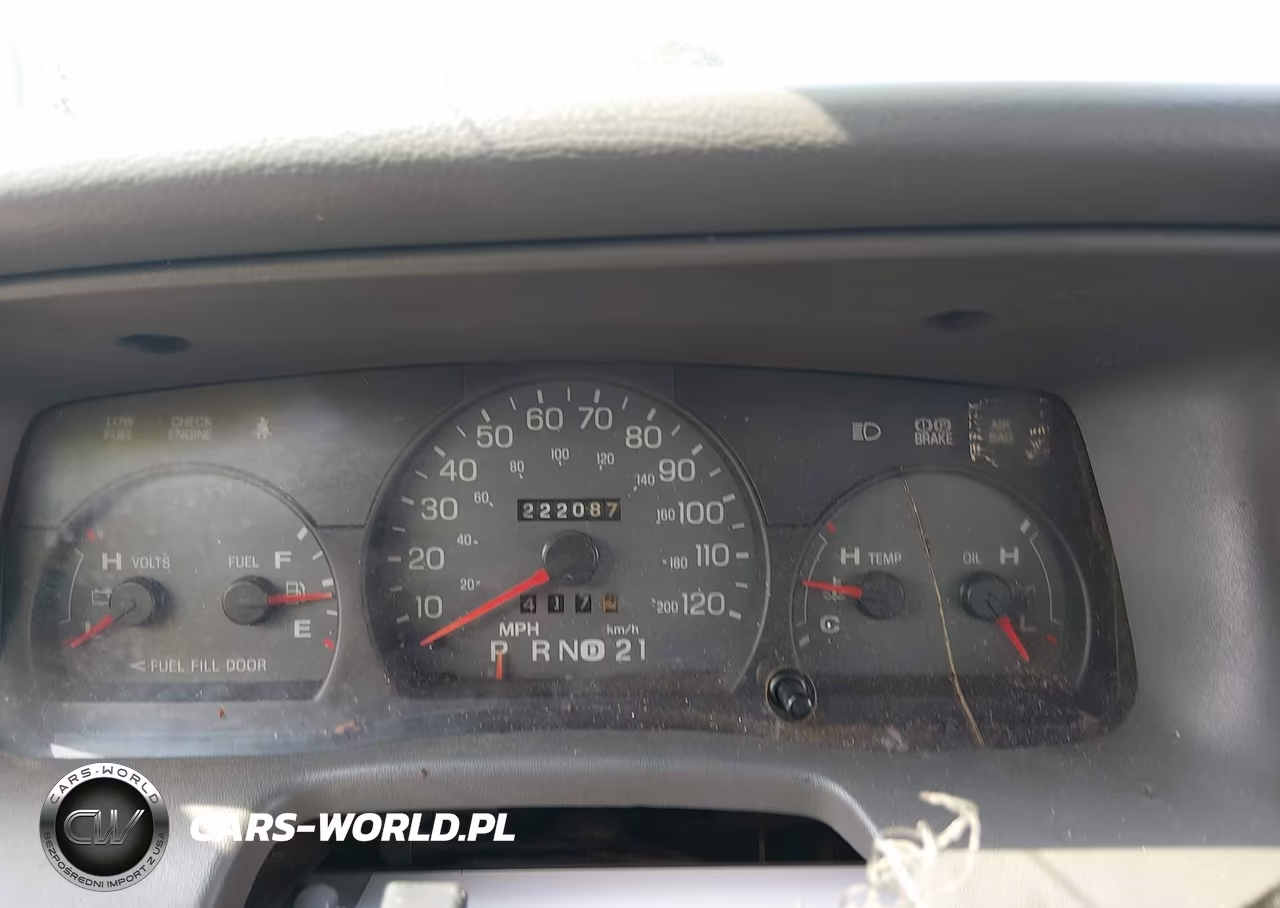 2005 Mercury Grand Marquis Gs VIN:2MEFM74W75X639831 - 7