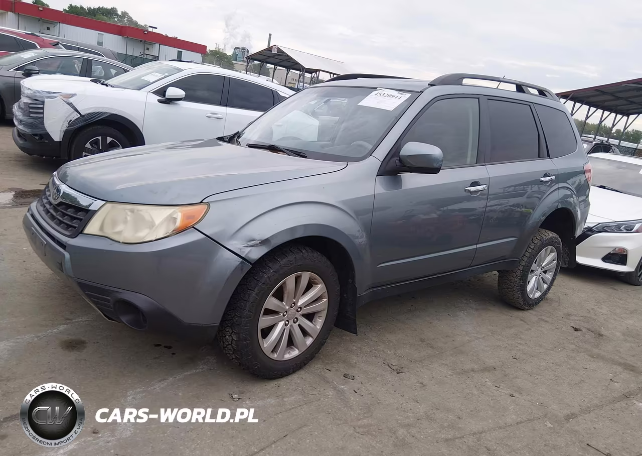 2011 Subaru Forester 2.5X Premium VIN:JF2SHACC0BH704752 - 2