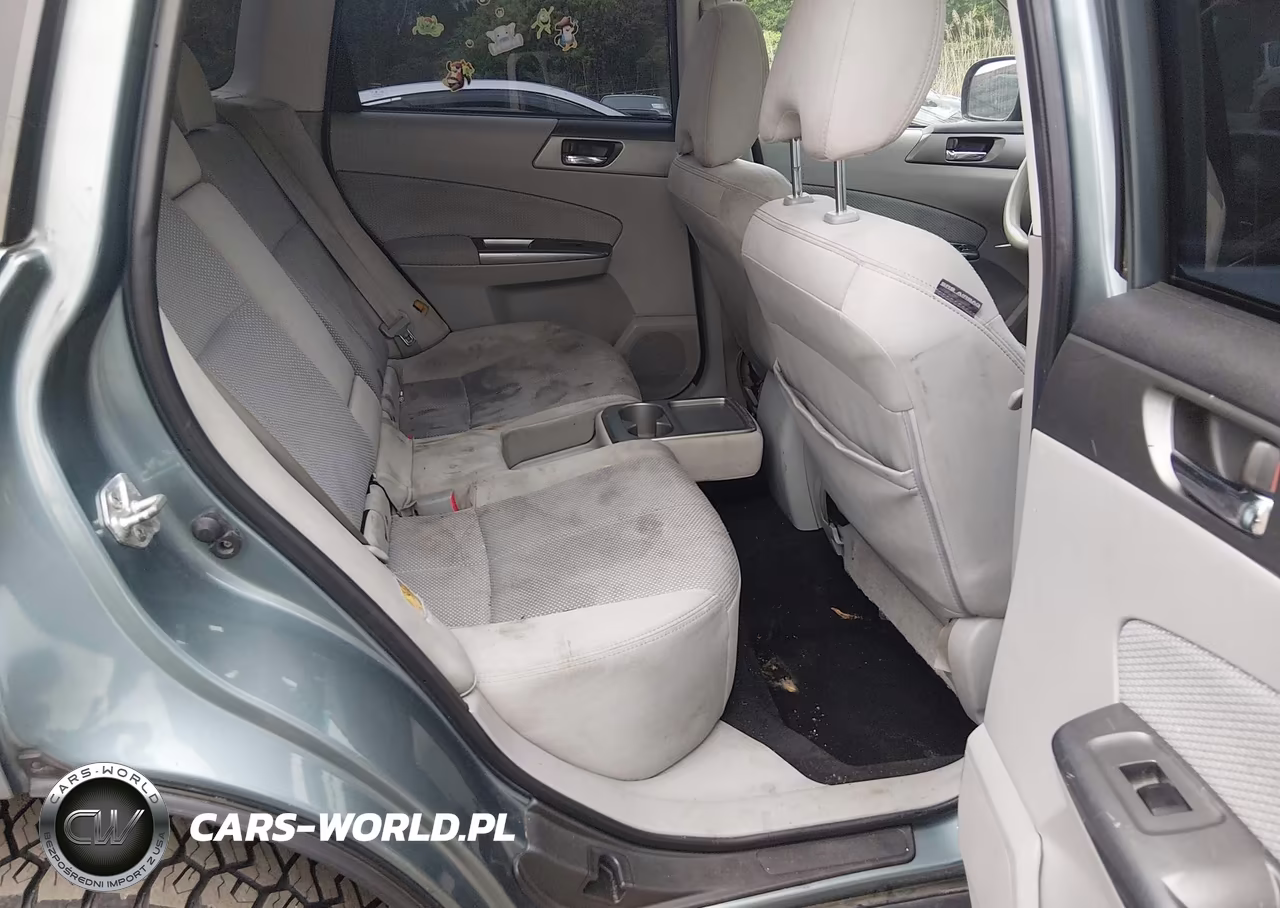 2011 Subaru Forester 2.5X Premium VIN:JF2SHACC0BH704752 - 8