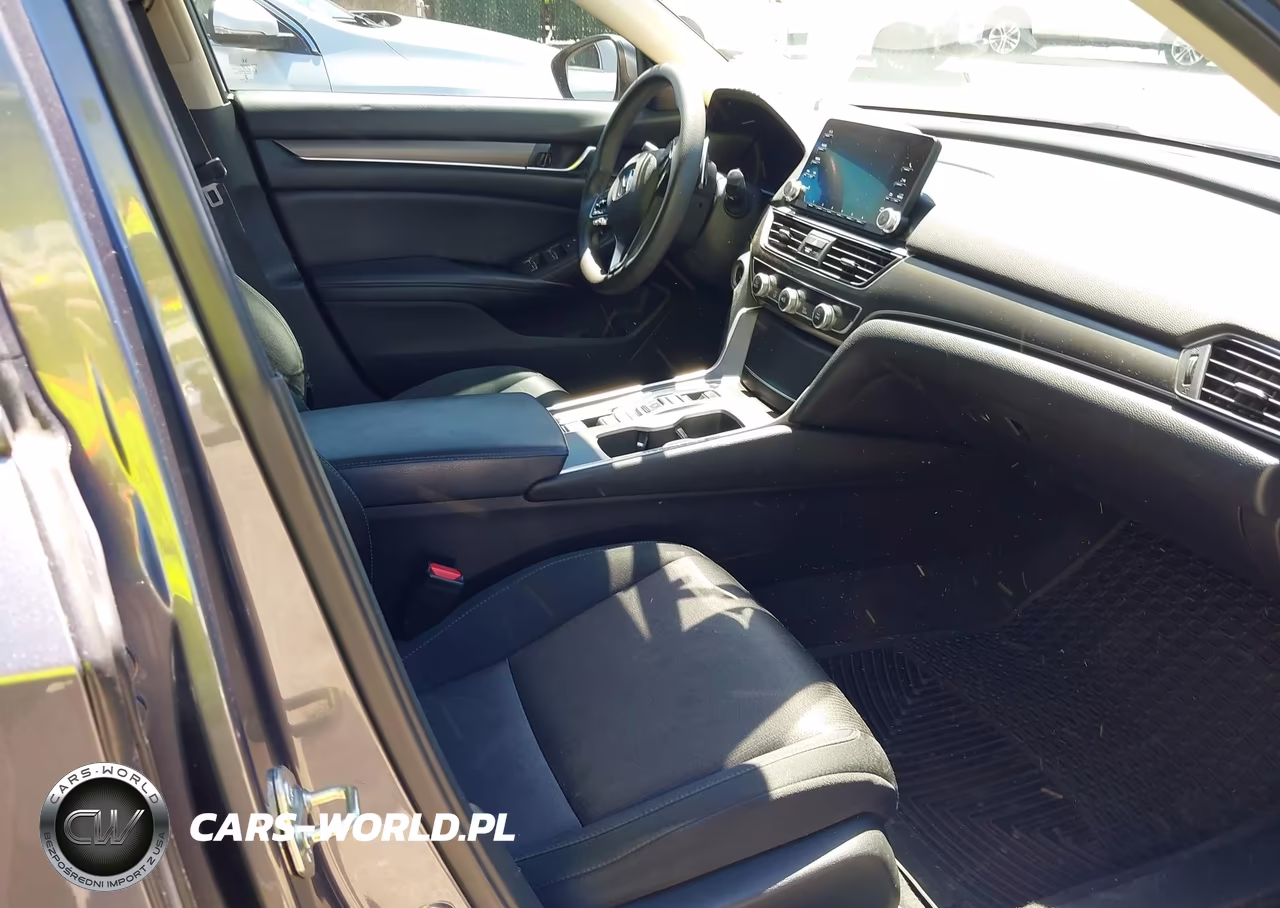 2018 Honda Accord Hybrid VIN:1HGCV3F19JA007929 - 5
