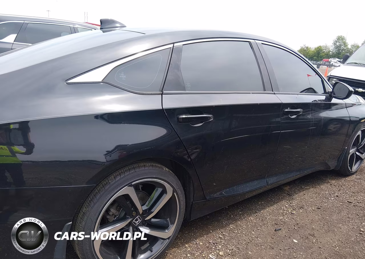 2018 Honda Accord Sport VIN:1HGCV1F31JA053728 - 13