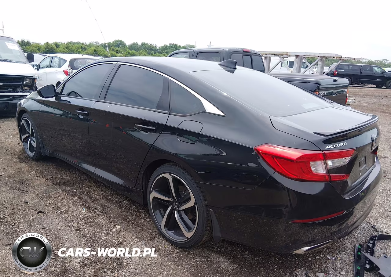 2018 Honda Accord Sport VIN:1HGCV1F31JA053728 - 3