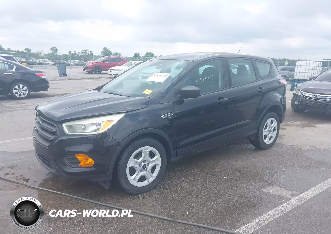 2017 Ford Escape S VIN:1FMCU0F75HUE25803 - 2