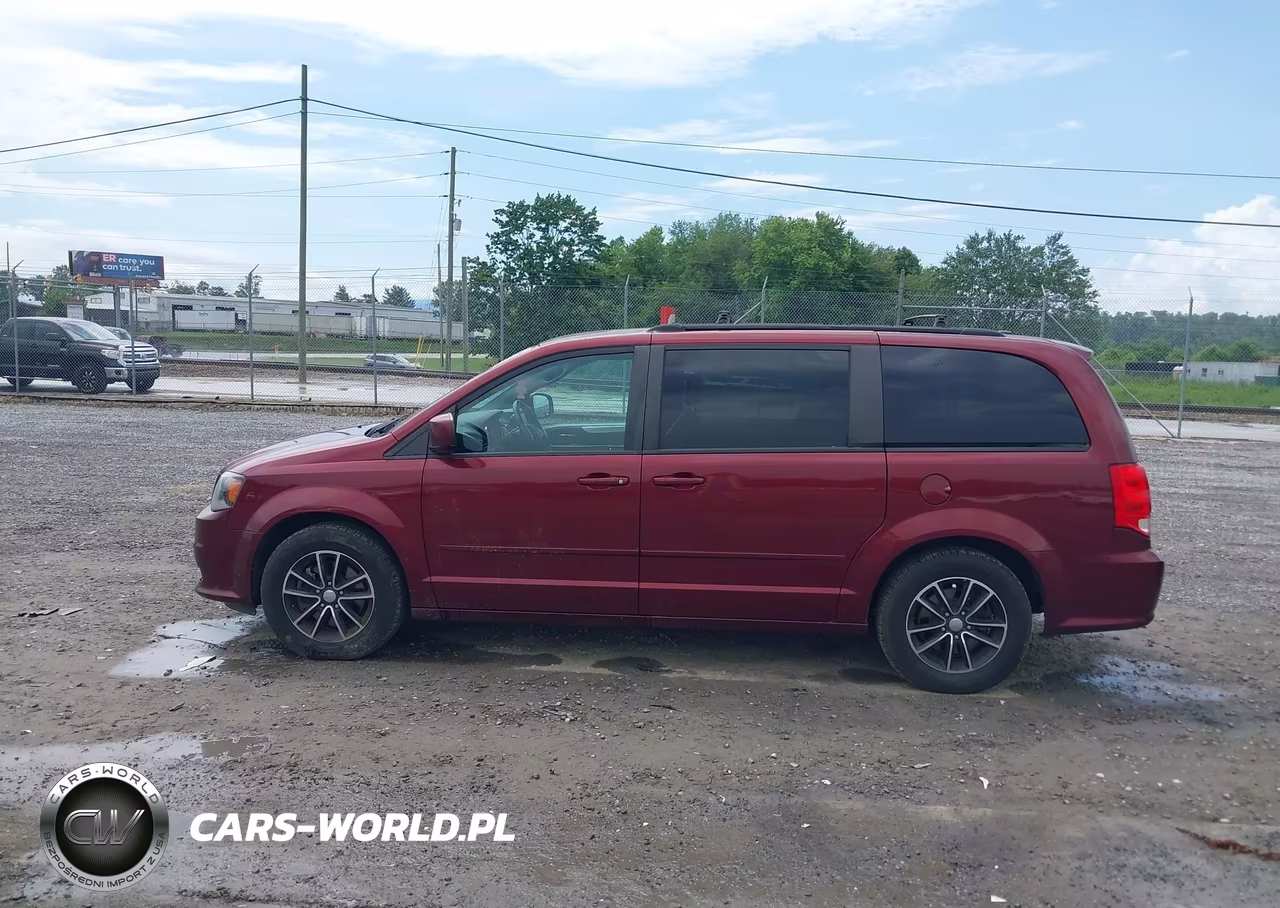 2017 Dodge Grand Caravan Gt VIN:2C4RDGEG4HR791886 - 14