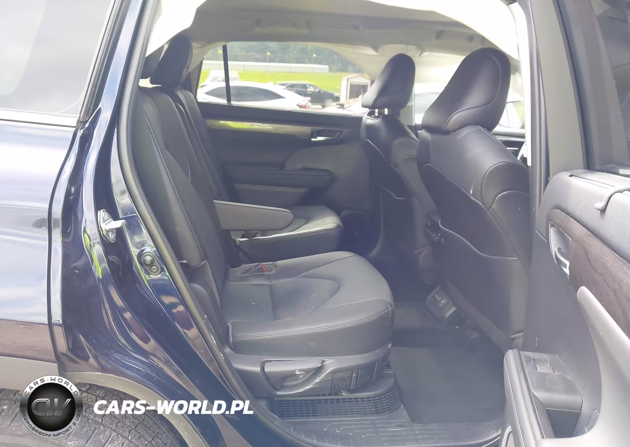 2022 Toyota Highlander Hybrid Platinum VIN:5TDEBRCH7NS088099 - 8