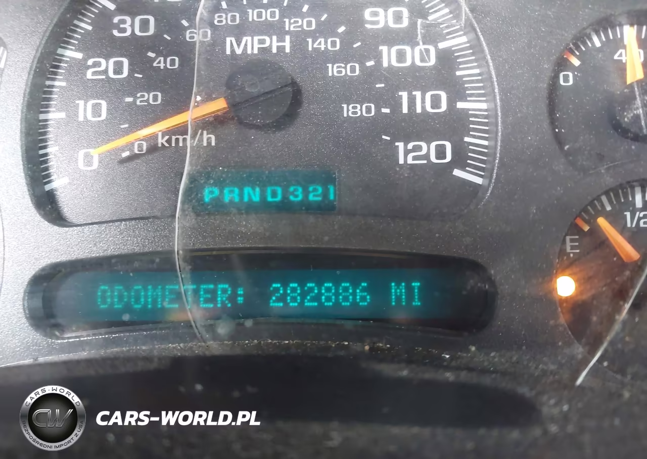 2003 Chevrolet Silverado 1500 Work Truck VIN:2GCEC19X631366198 - 7