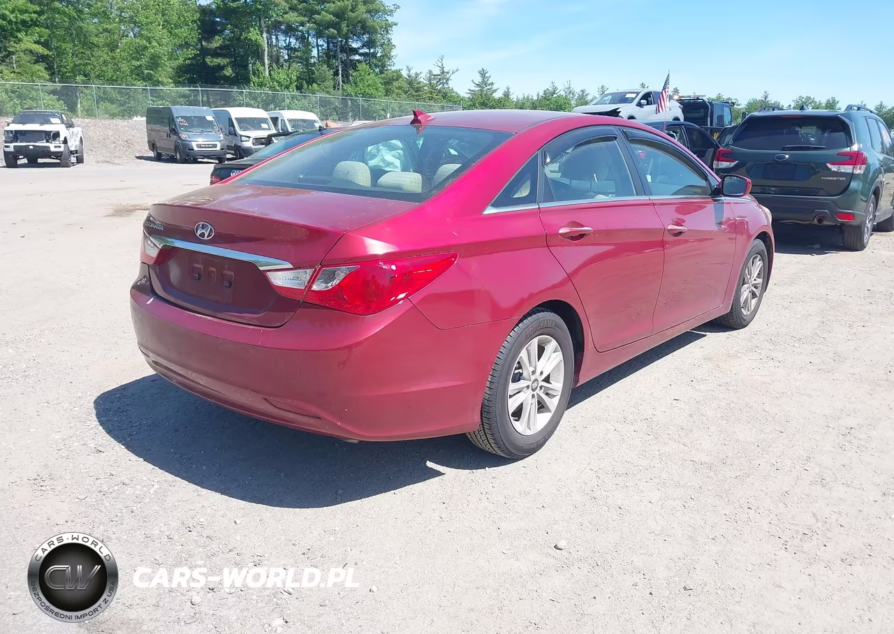 2012 Hyundai Sonata Gls VIN:5NPEB4AC2CH361608 - 4