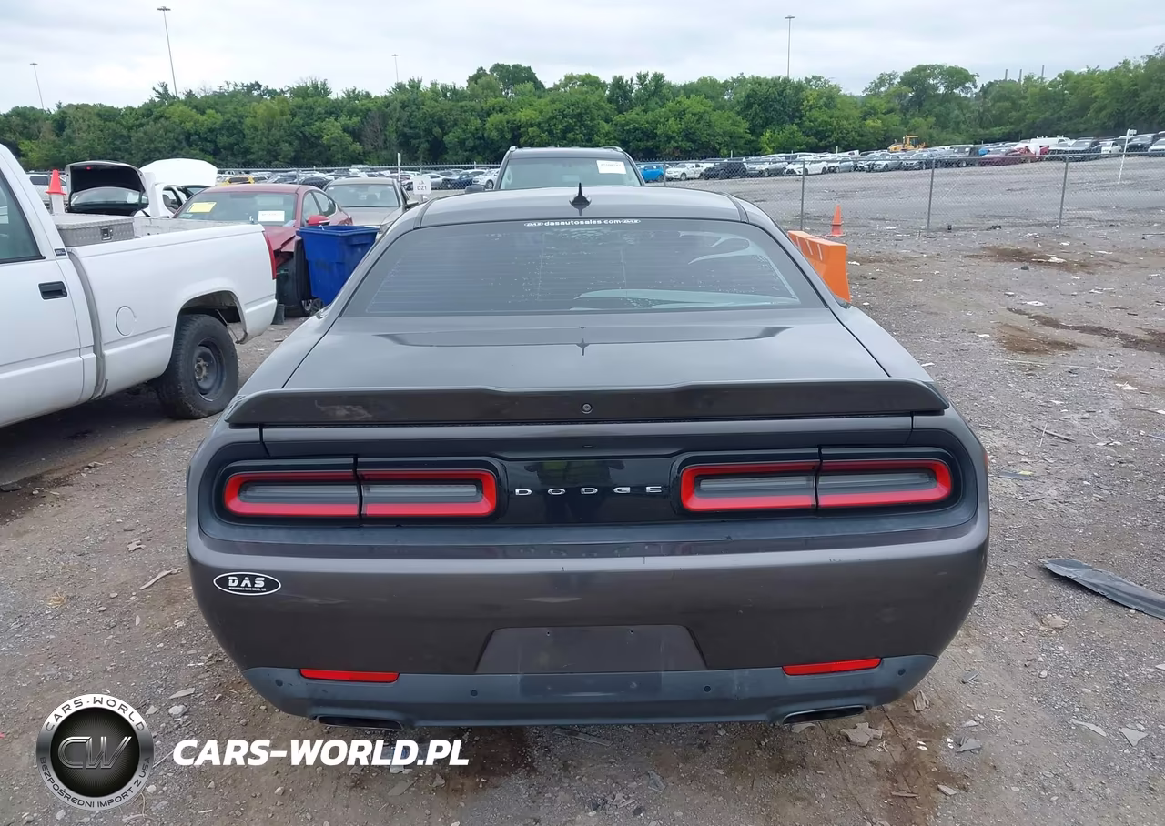 2015 Dodge Challenger Sxt Plus VIN:2C3CDZBG9FH724651 - 16