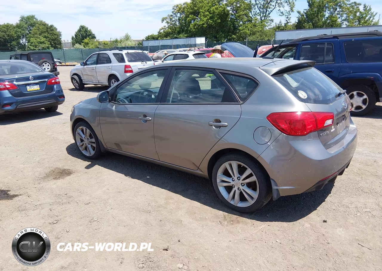 2011 Kia Forte Sx VIN:KNAFW5A30B5387814 - 3