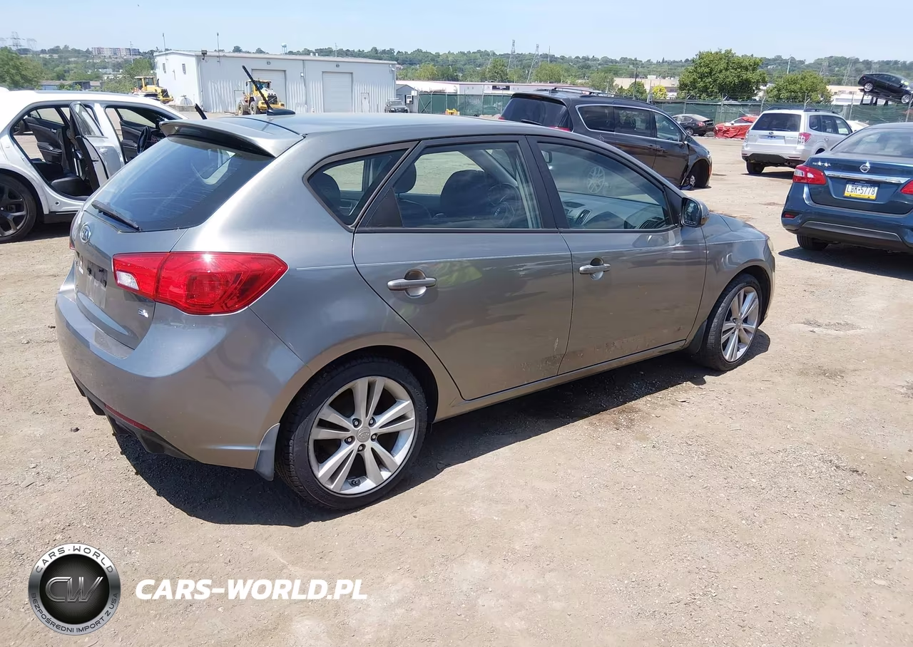 2011 Kia Forte Sx VIN:KNAFW5A30B5387814 - 4