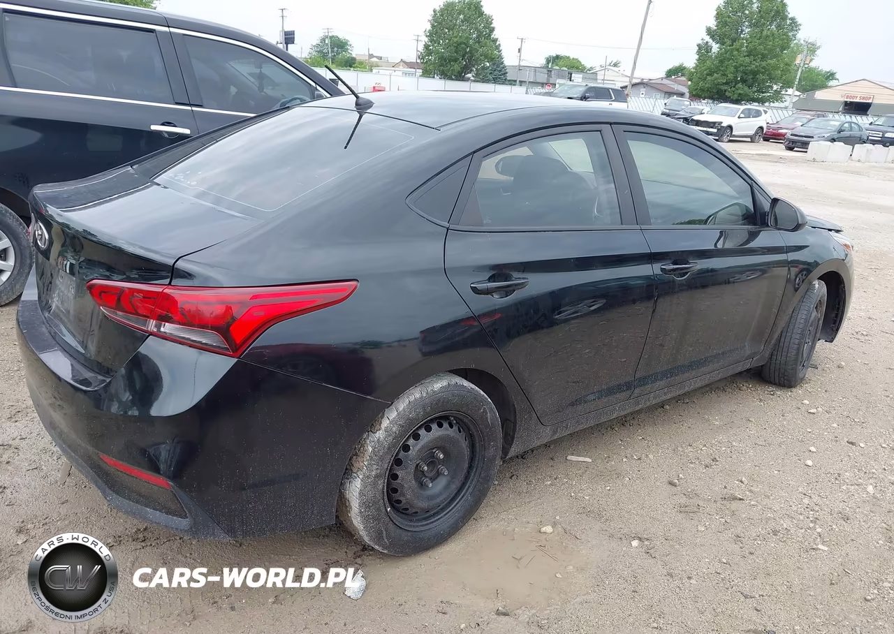 2018 Hyundai Accent Se VIN:3KPC24A36JE008040 - 4
