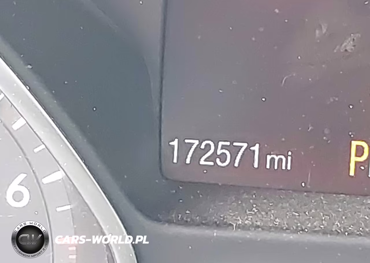 2016 Ford Focus Se VIN:1FADP3K22GL205959 - 15