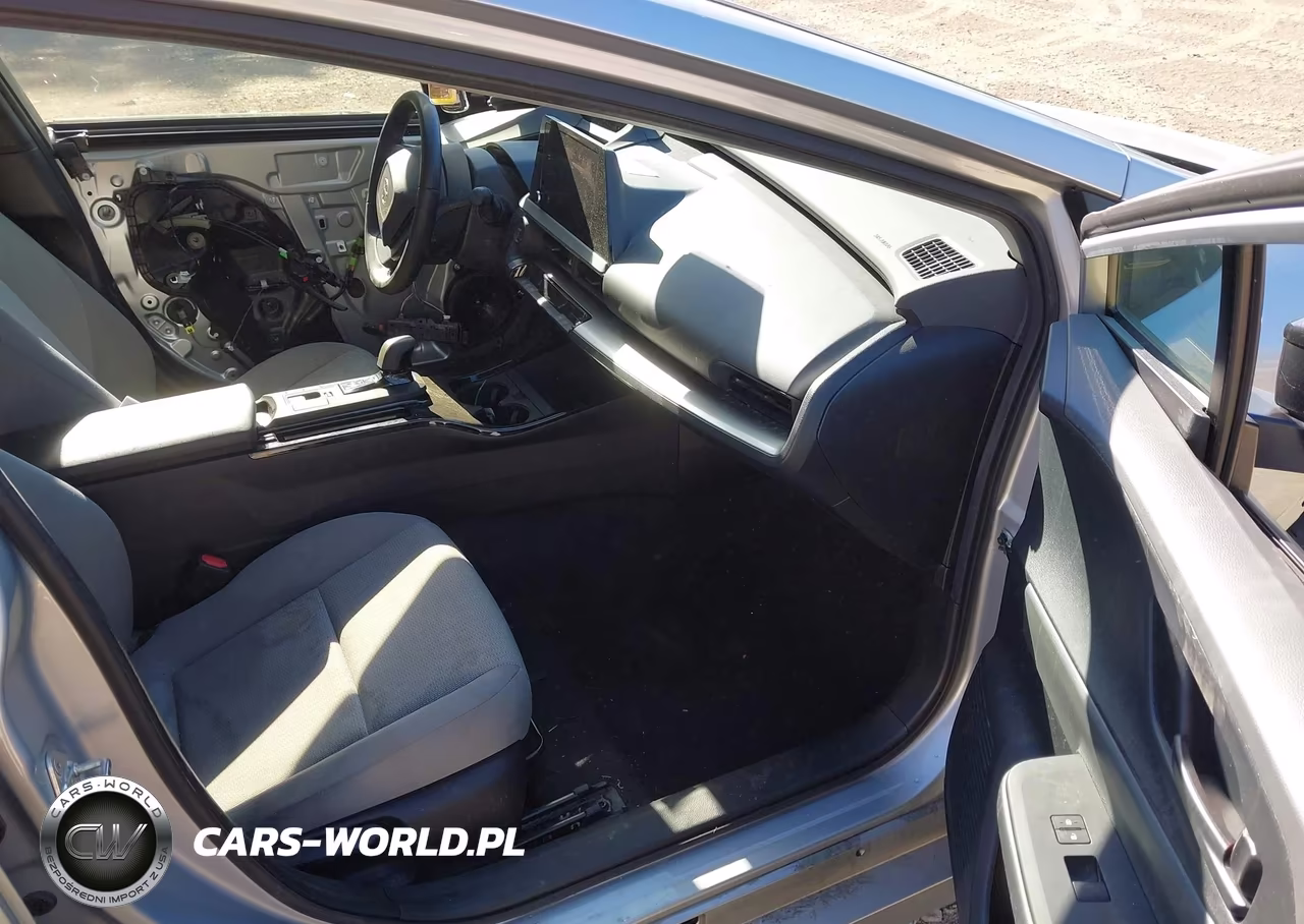 2024 Toyota Prius Le Awd-E VIN:JTDADABU4R3010511 - 5
