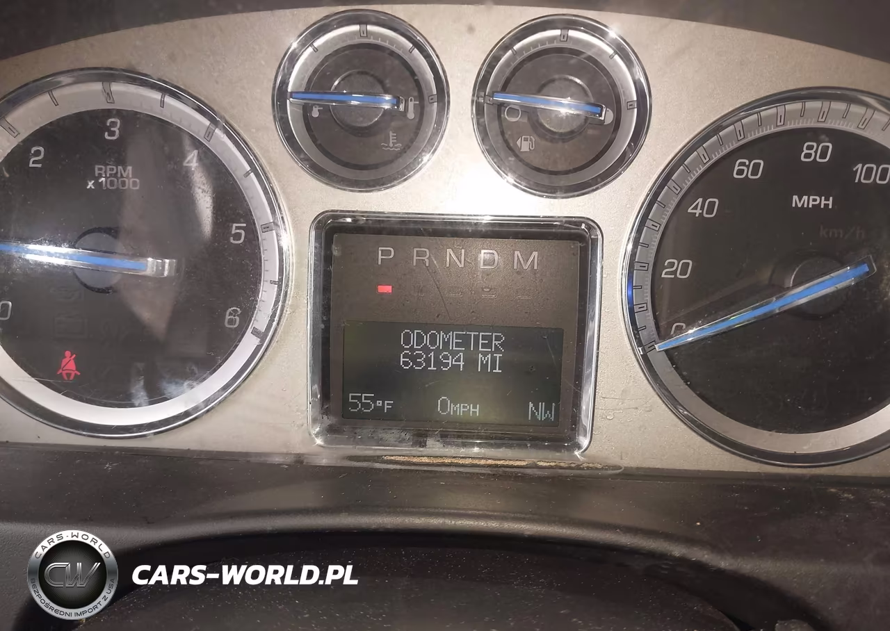 2010 Cadillac Escalade Premium VIN:1GYUCCEF8AR192993 - 7