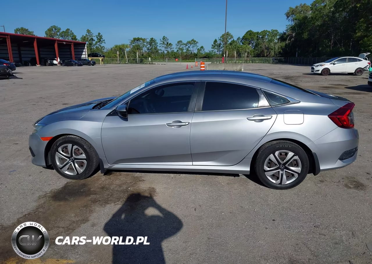 2018 Honda Civic Lx VIN:19XFC2F56JE002313 - 14