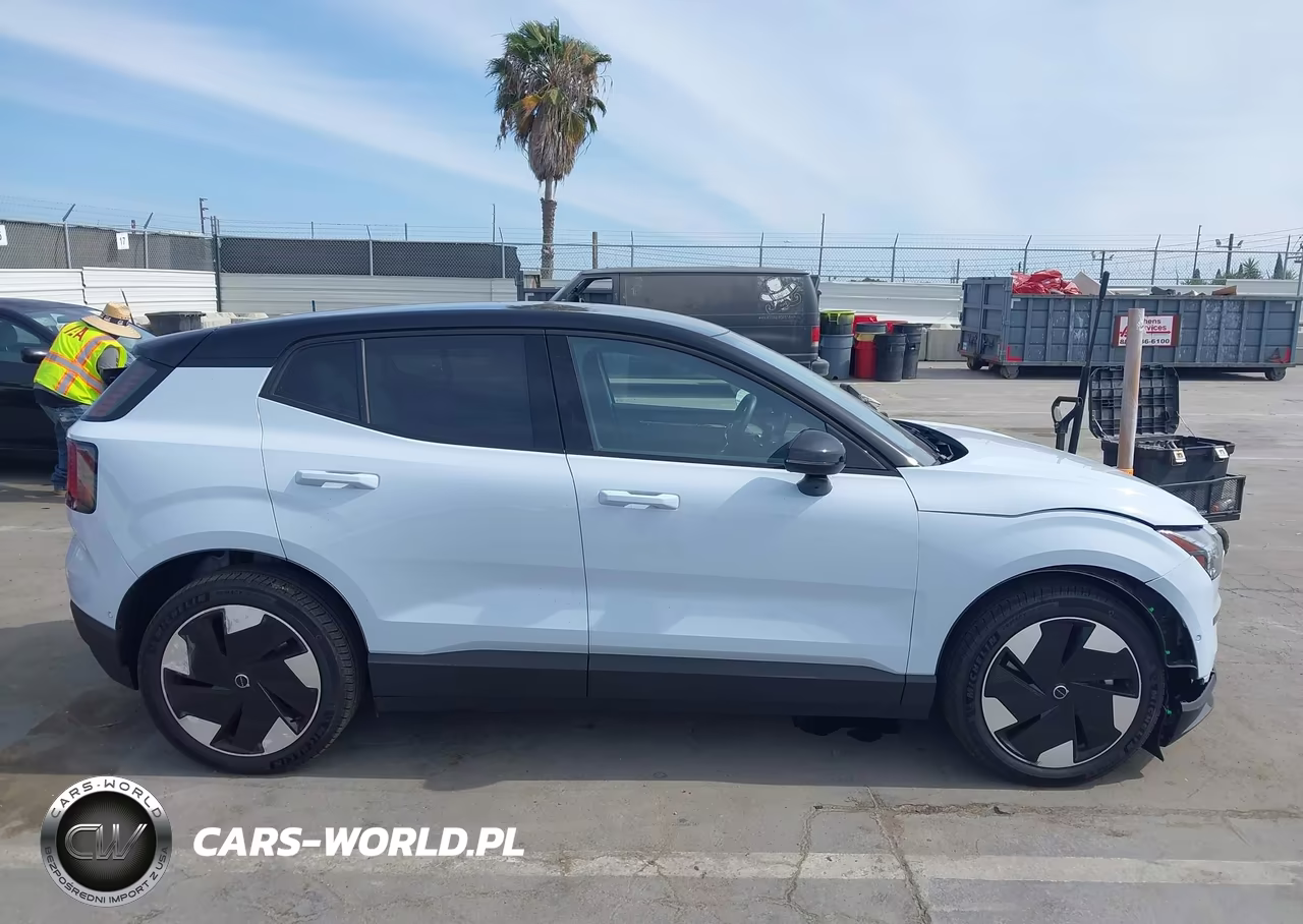 2026 Volvo Ex30 Ultra Twin Motor Performance, Fully Electric VIN:YV4EK3ZL8T2618851 - 13