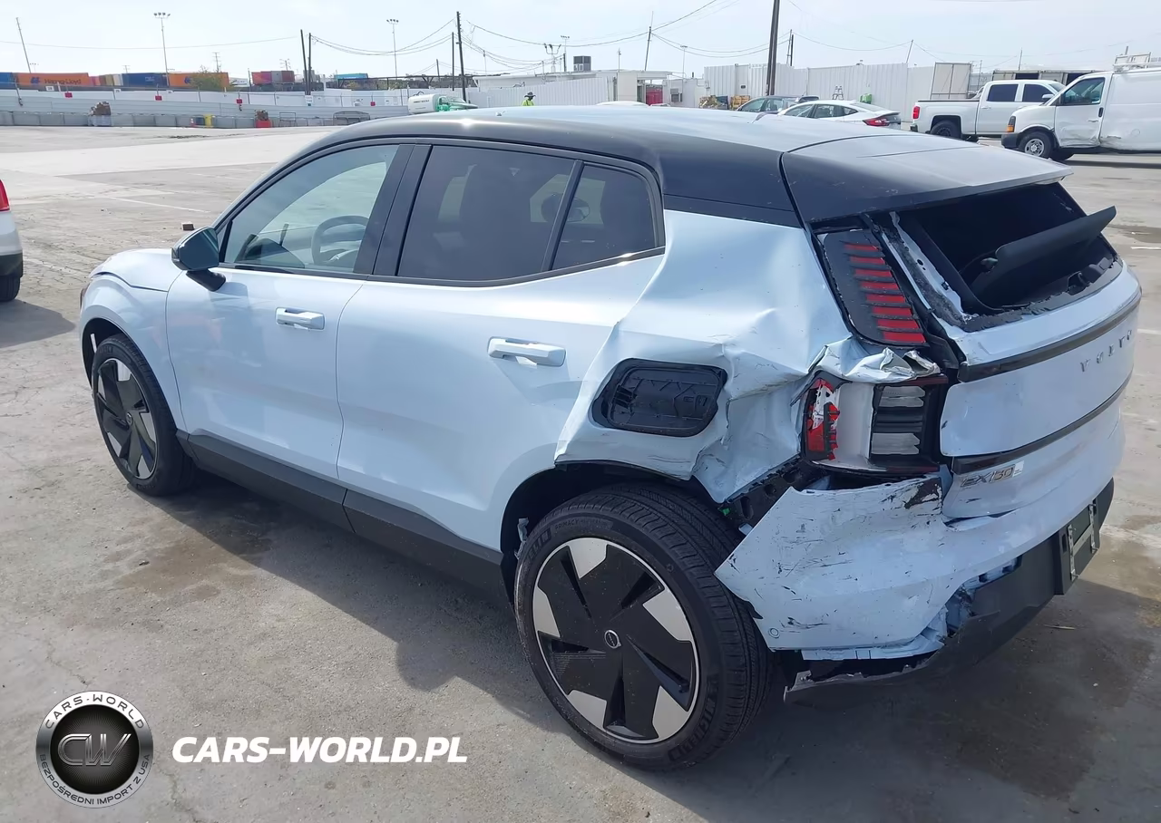 2026 Volvo Ex30 Ultra Twin Motor Performance, Fully Electric VIN:YV4EK3ZL8T2618851 - 3