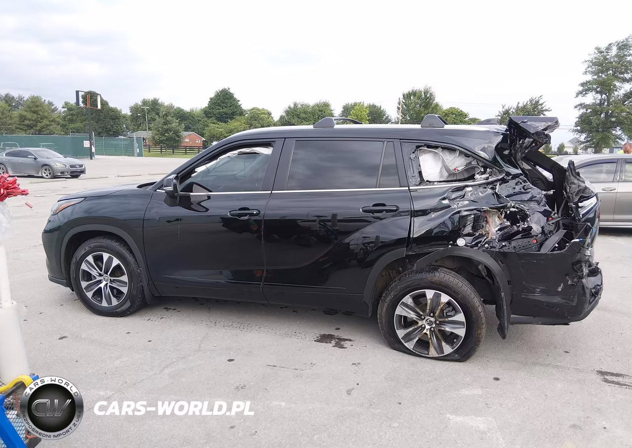 2024 Toyota Highlander Xle VIN:5TDKDRAH1RS527903 - 14
