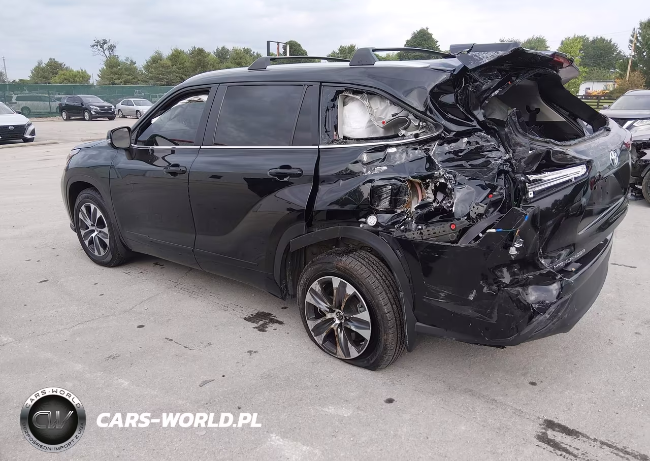 2024 Toyota Highlander Xle VIN:5TDKDRAH1RS527903 - 3