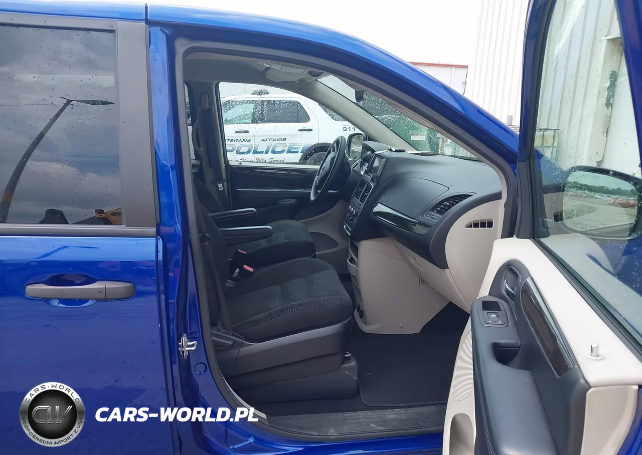 2020 Dodge Grand Caravan Se VIN:2C4RDGBG8LR236369 - 5
