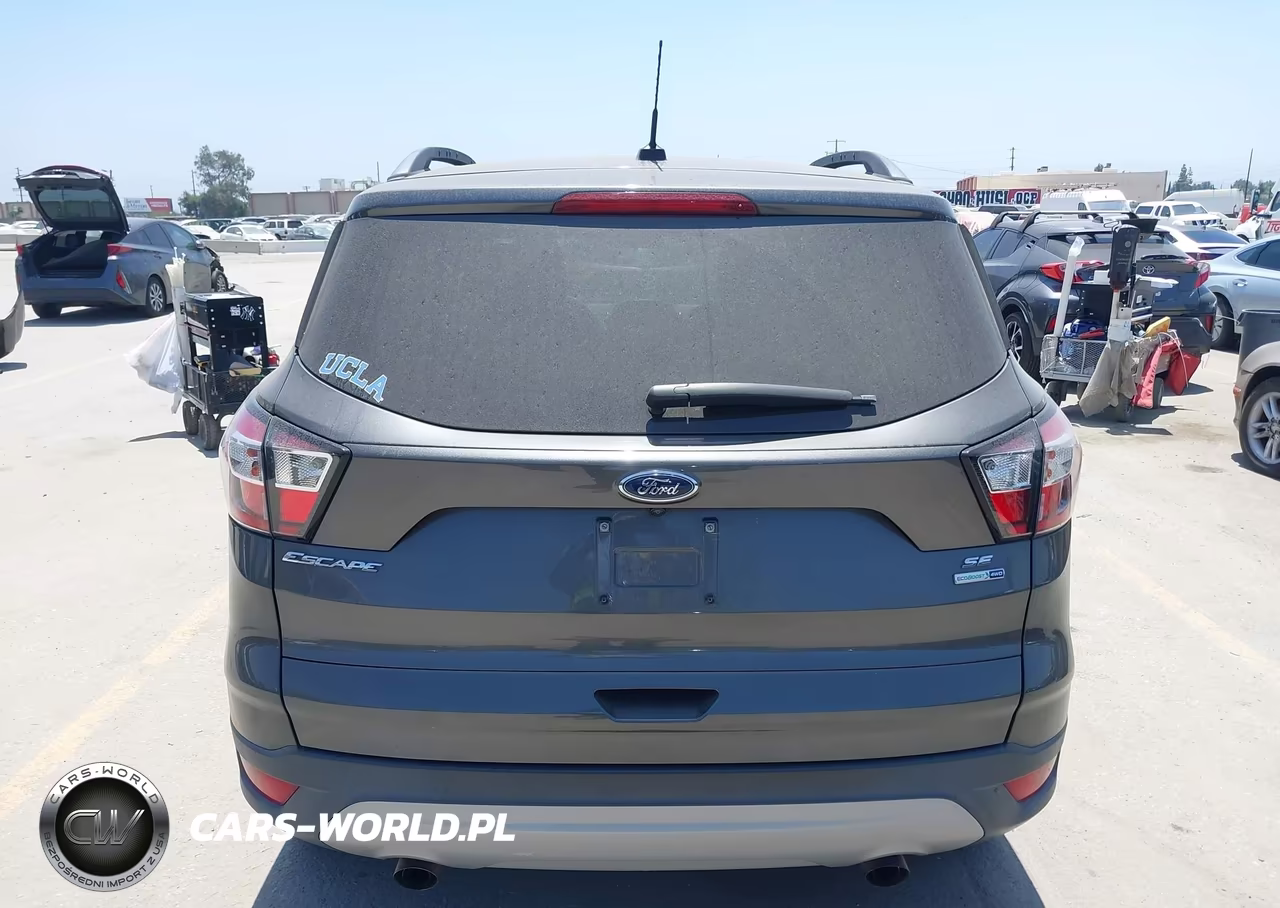 2018 Ford Escape Se VIN:1FMCU9GD0JUA99567 - 16