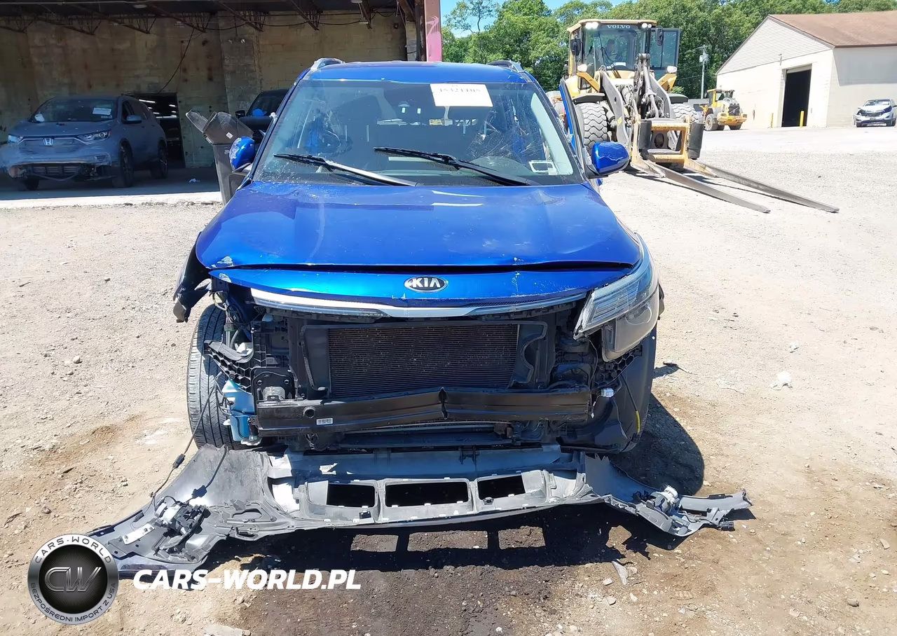 2021 Kia Seltos S VIN:KNDEUCAA3M7155268 - 13