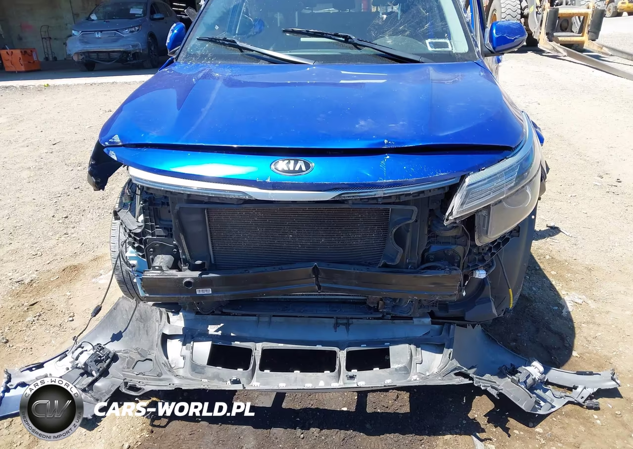 2021 Kia Seltos S VIN:KNDEUCAA3M7155268 - 18