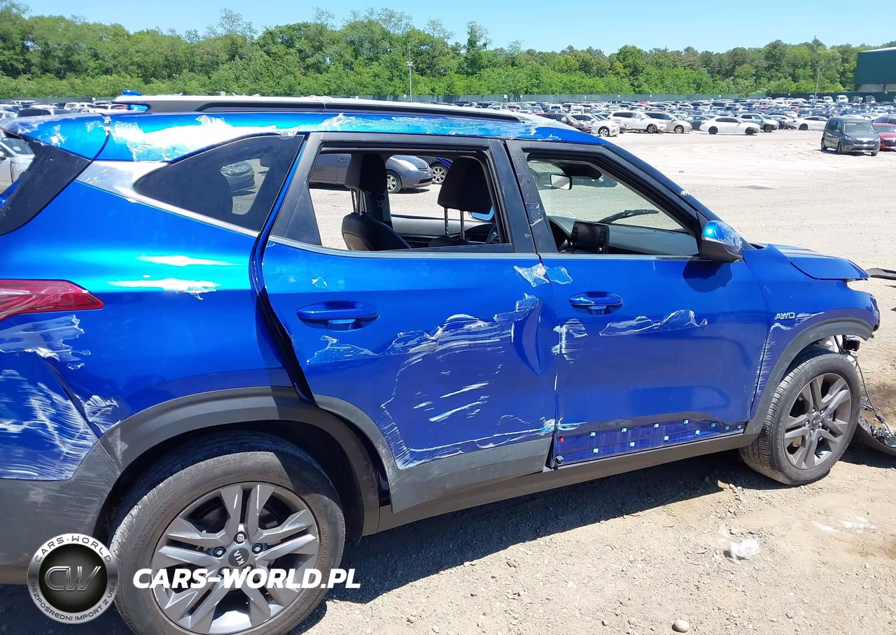 2021 Kia Seltos S VIN:KNDEUCAA3M7155268 - 21