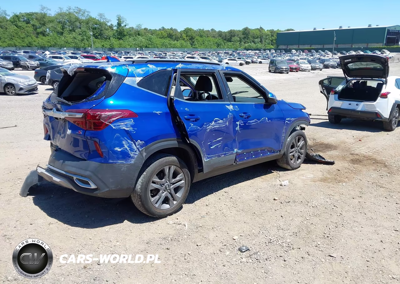 2021 Kia Seltos S VIN:KNDEUCAA3M7155268 - 4