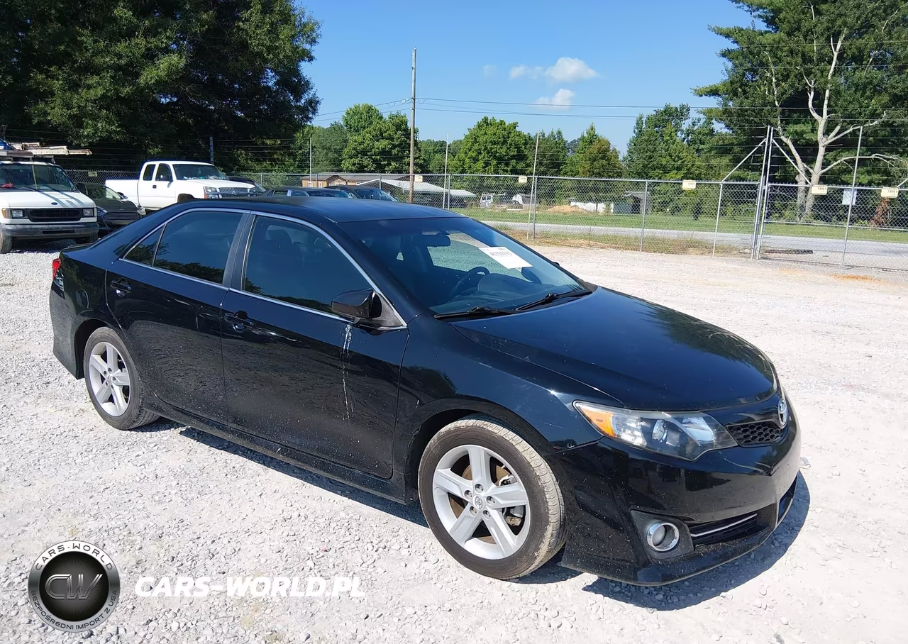 2012 Toyota Camry Se – zdjęcie 1 z 11