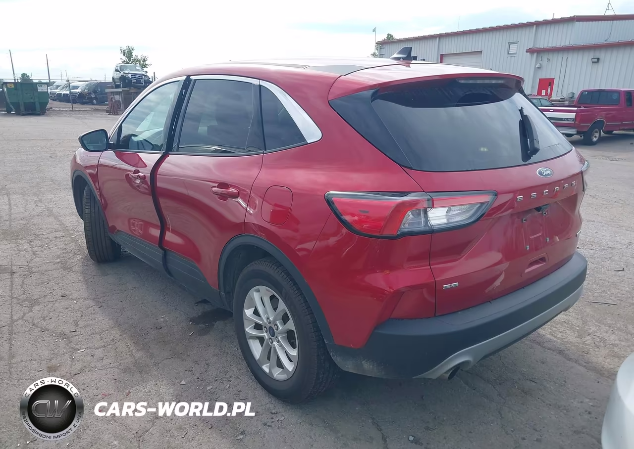 2020 Ford Escape Se VIN:1FMCU9G63LUC27613 - 3