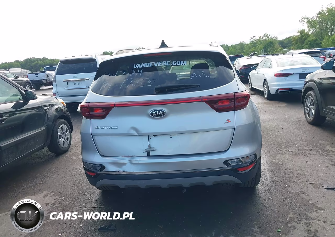 2020 Kia Sportage S VIN:KNDP63AC2L7711170 - 16