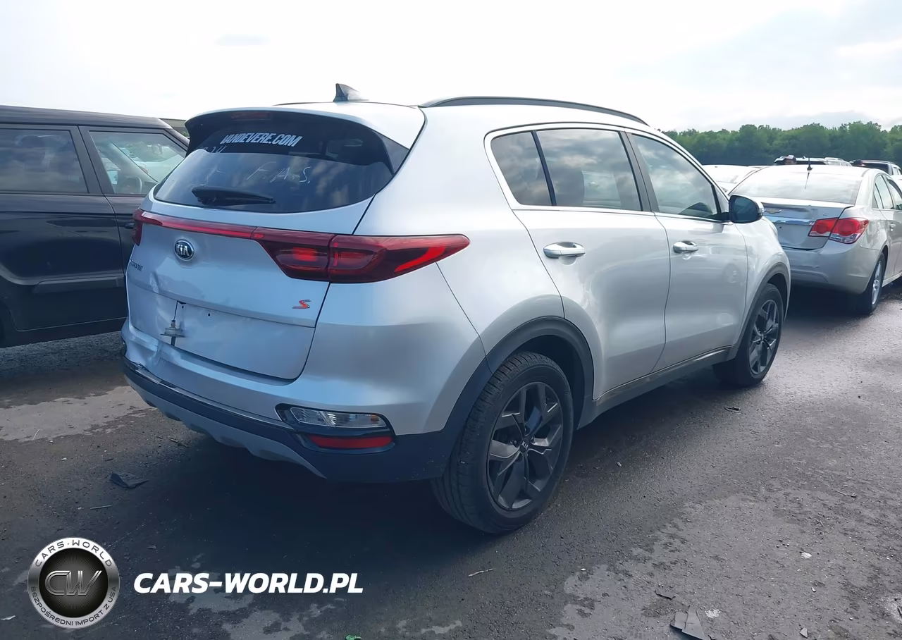 2020 Kia Sportage S VIN:KNDP63AC2L7711170 - 4