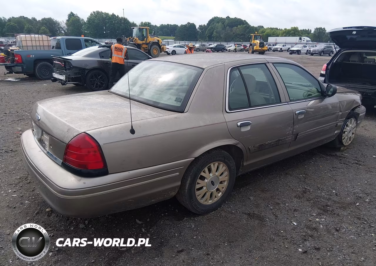 2005 Ford Crown Victoria Lx-Lx Sport VIN:2FAFP74W25X133676 - 4
